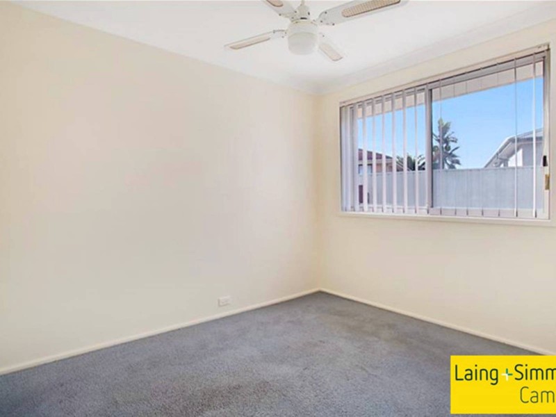 35 Cochrane Street, Minto NSW 2566