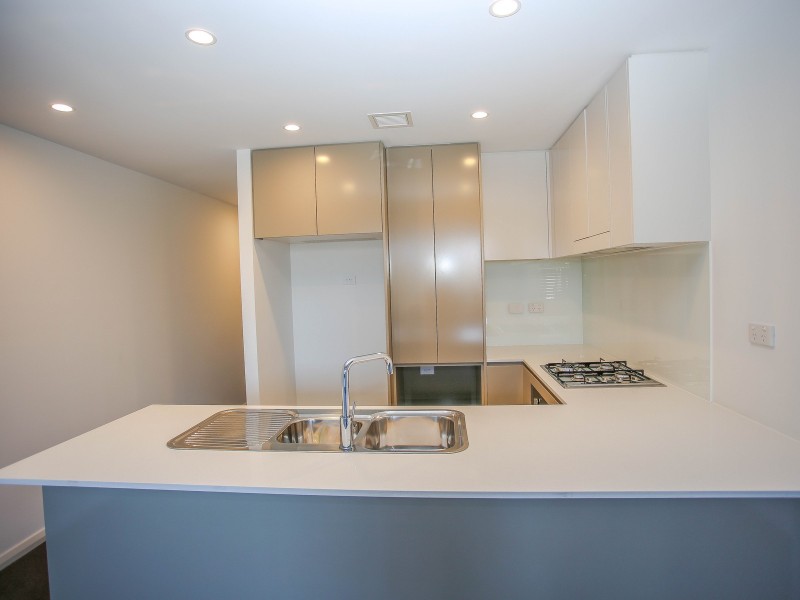 1002/2E Porter St, Ryde NSW 2112