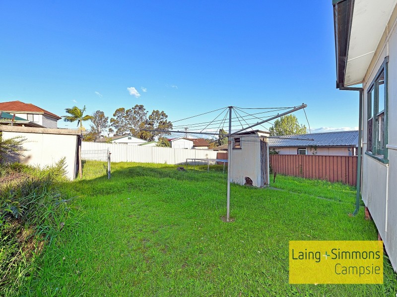 20 Wheeler Ave, Lurnea NSW 2170
