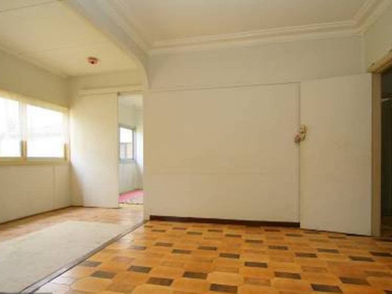 16 Sixth ave, Condell Park NSW 2200