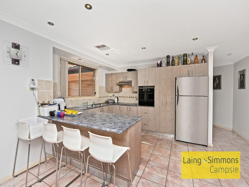 16 Pentecost Street, Hinchinbrook NSW 2168