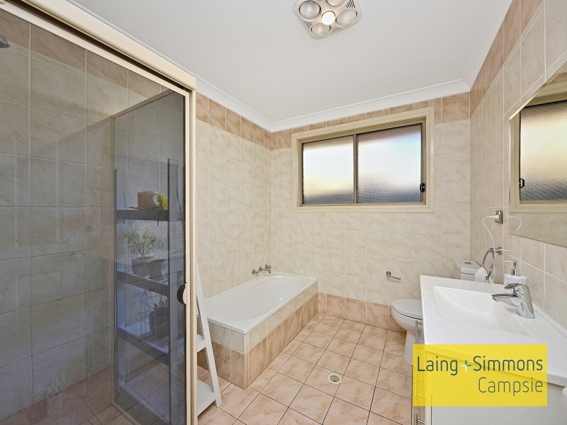 16 Pentecost Street, Hinchinbrook NSW 2168