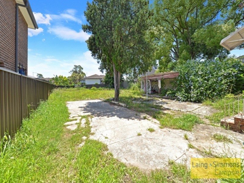 832~834  Hume Hwy, Bass Hill NSW 2197