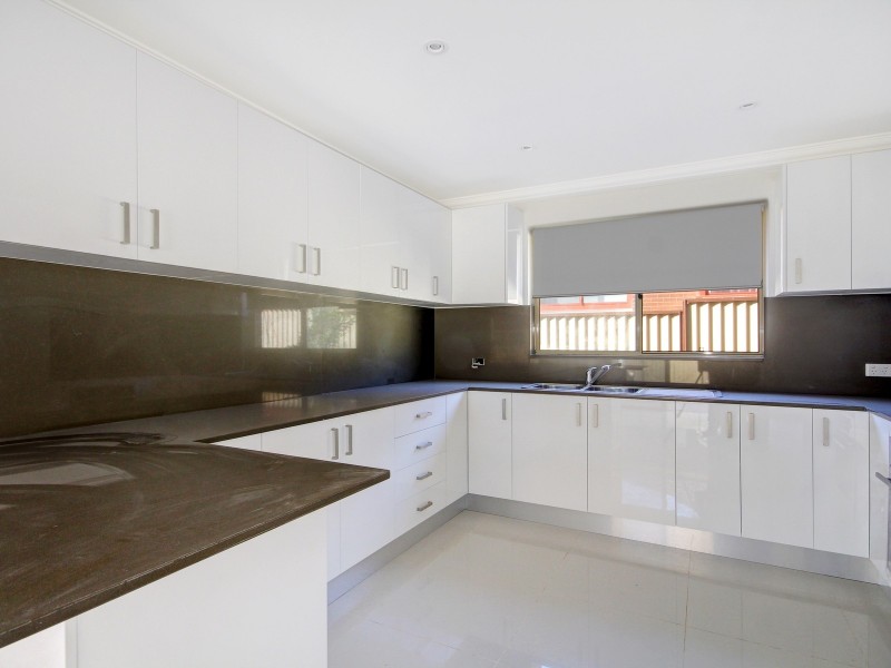 16 Nicholas Ave, Campsie NSW 2194