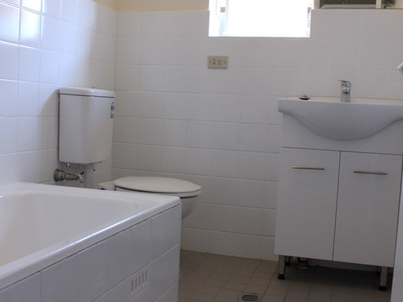 6/57 Frederick Street, Campsie NSW 2194