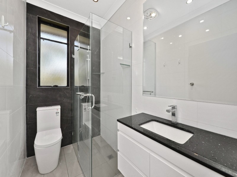 297 King Georges Rd, Roselands NSW 2196