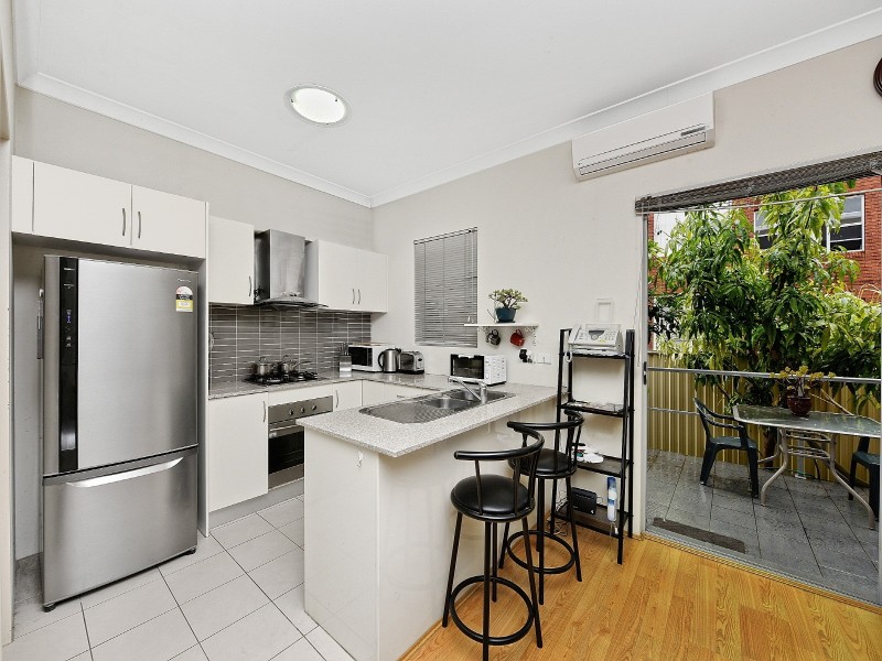 38 Fourth Ave, Campsie NSW 2194