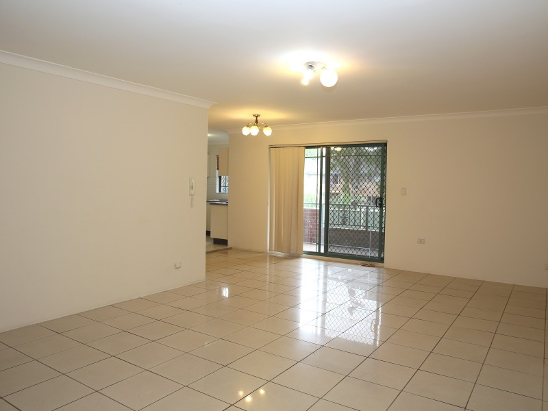 7/5 Eighth Ave, Campsie NSW 2194