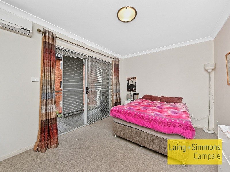 38 Fourth Ave, Campsie NSW 2194