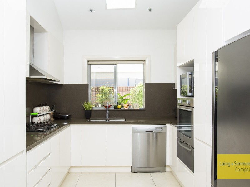 3 Illawong Cres, Greenacre NSW 2190