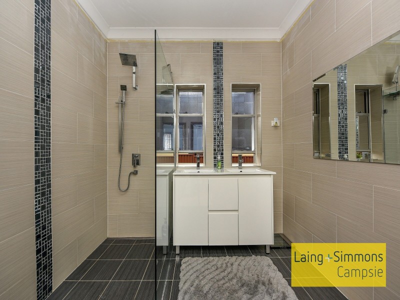 15 Goonaroi Street, Villawood NSW 2163