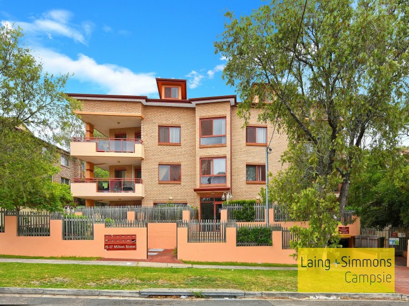 9/15 Milton St, Bankstown NSW 2200