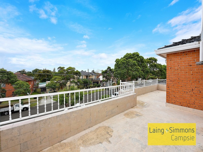 61 Knox St, Belmore NSW 2192