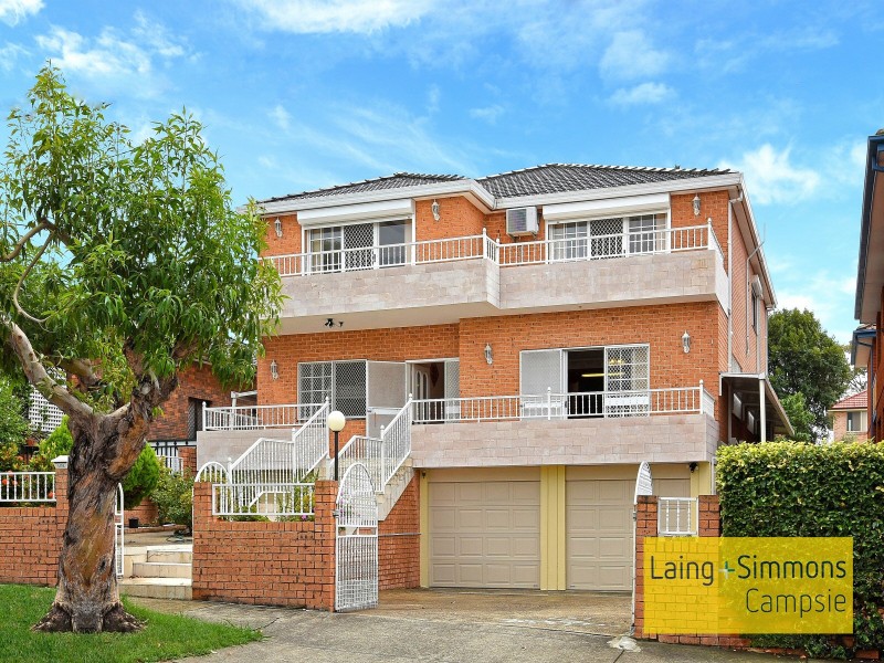 61 Knox St, Belmore NSW 2192