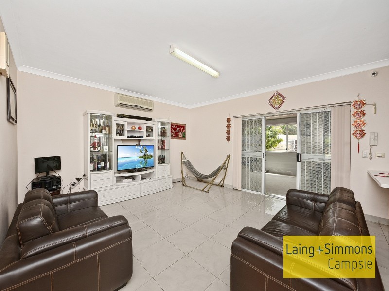 61 Knox St, Belmore NSW 2192
