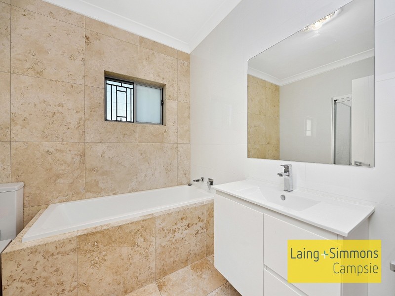 16 Gordon St, Campsie NSW 2194