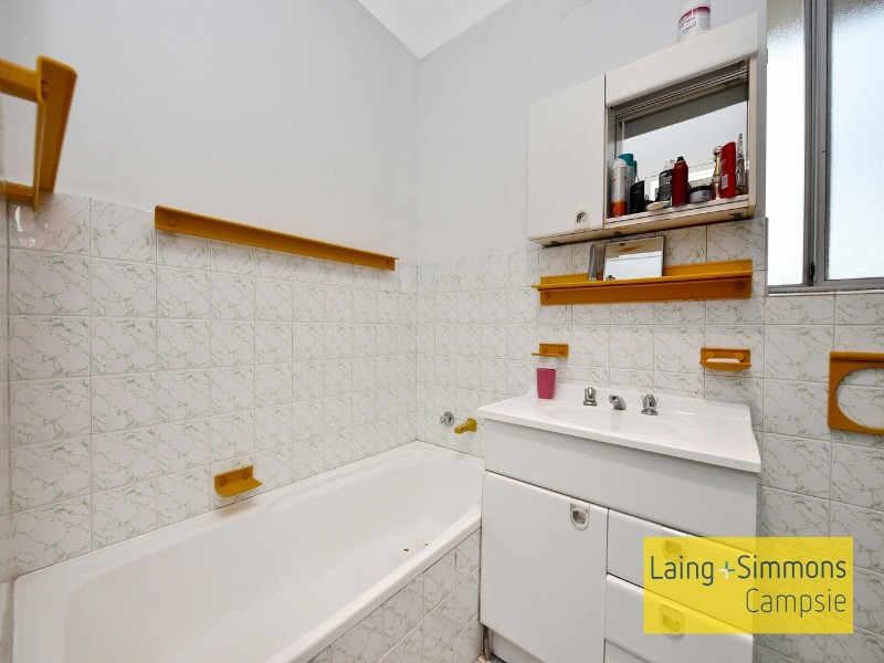 11/25 Fourth Ave, Campsie NSW 2194