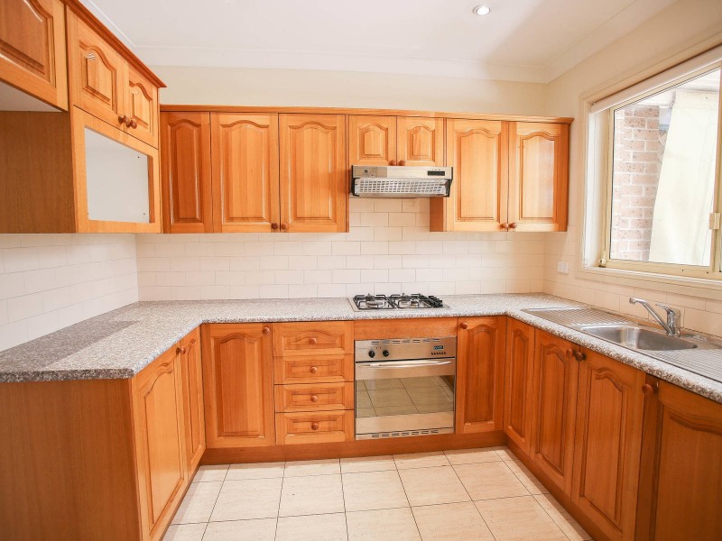 5a Burradoo Rd, Beverly Hills NSW 2209