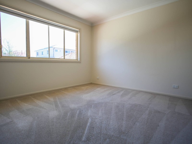 5a Burradoo Rd, Beverly Hills NSW 2209