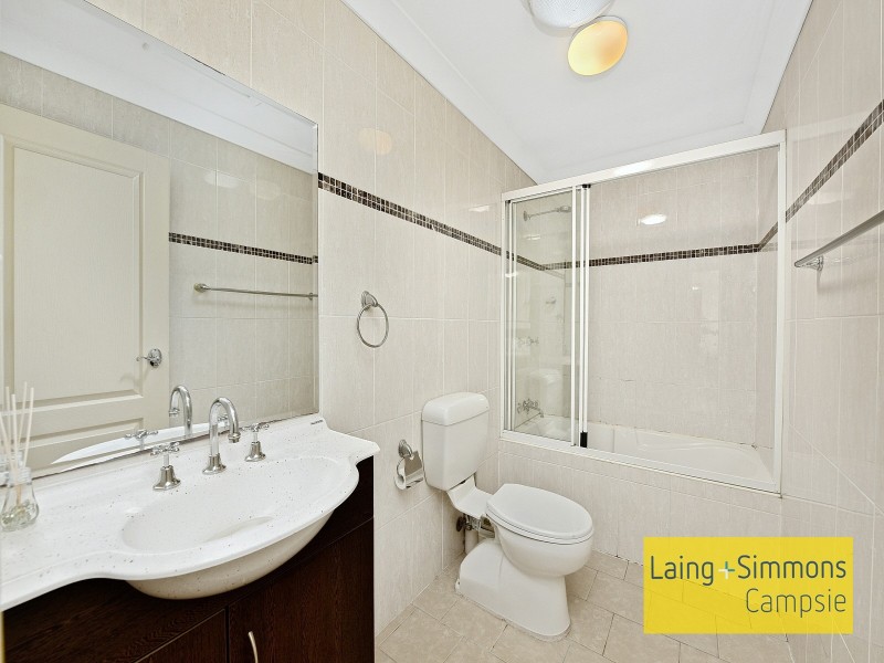 9/17 Milton St, Bankstown NSW 2200