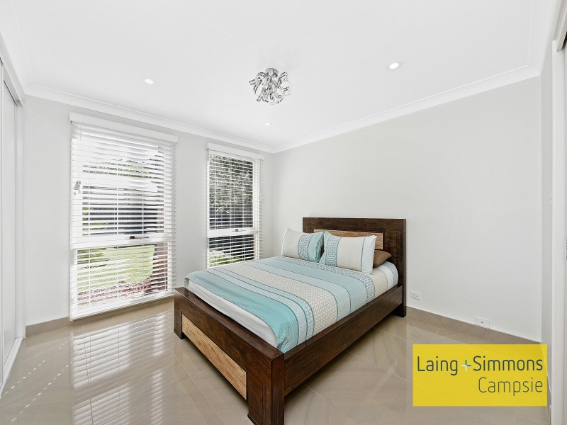 9A Endeavour Road, Georges Hall NSW 2198