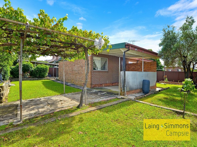 40 Hoskins Ave, Bankstown NSW 2200