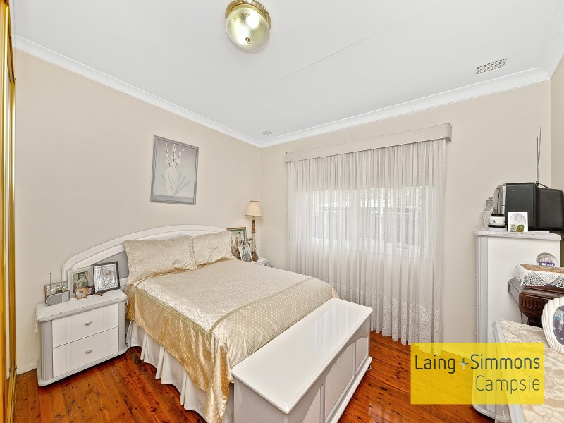 40 Hoskins Ave, Bankstown NSW 2200
