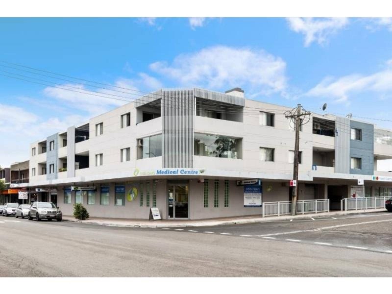 24/143 Waterloo Rd, Greenacre NSW 2190