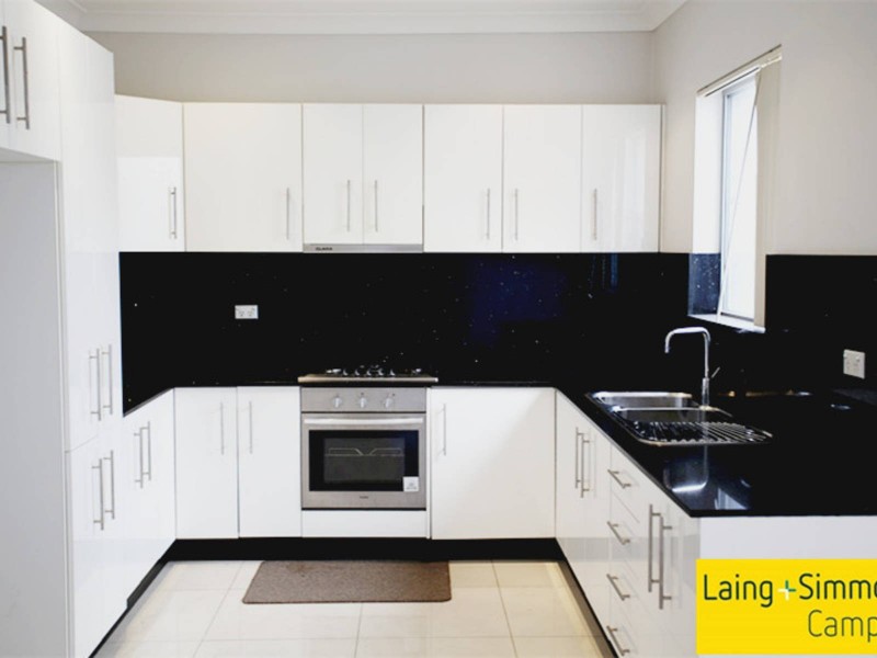 24/143 Waterloo Rd, Greenacre NSW 2190