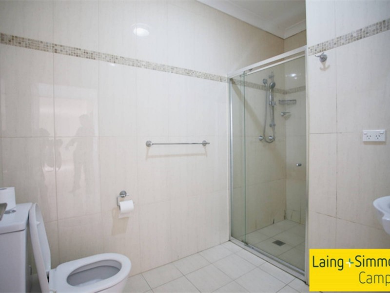 24/143 Waterloo Rd, Greenacre NSW 2190