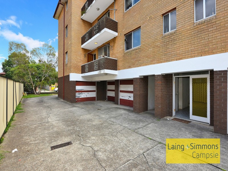 3/27 Fourth Ave, Campsie NSW 2194