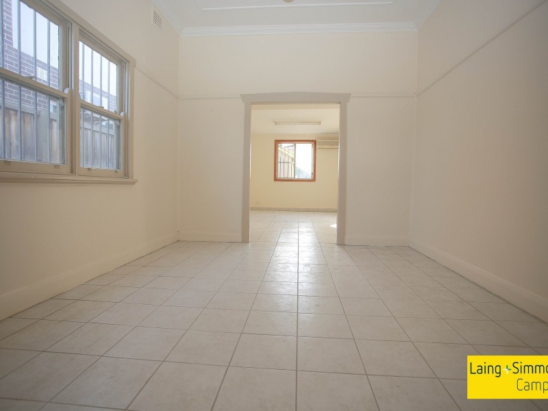 35 Frederick St, Campsie NSW 2194