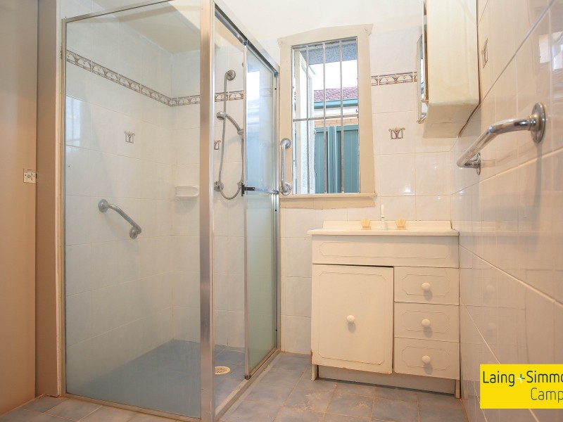 35 Frederick St, Campsie NSW 2194