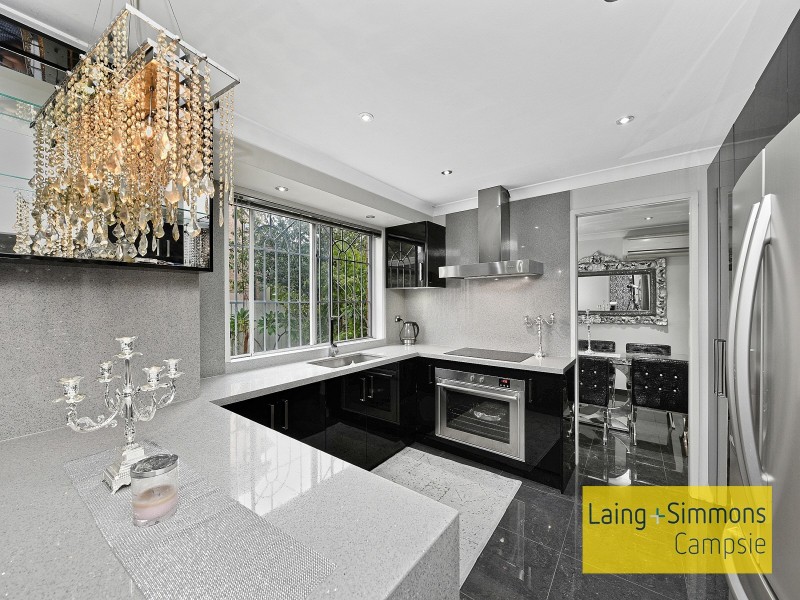 11 Kirrily Place, Bass Hill NSW 2197