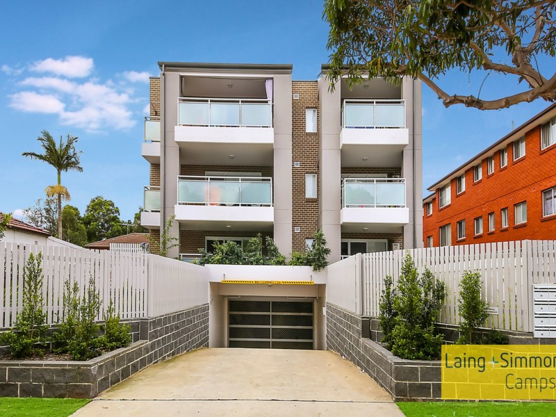 2/31-33 Second Ave, Campsie NSW 2194