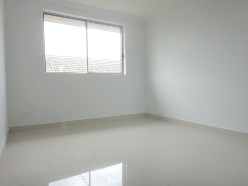 41 Rea St, Greenacre NSW 2190