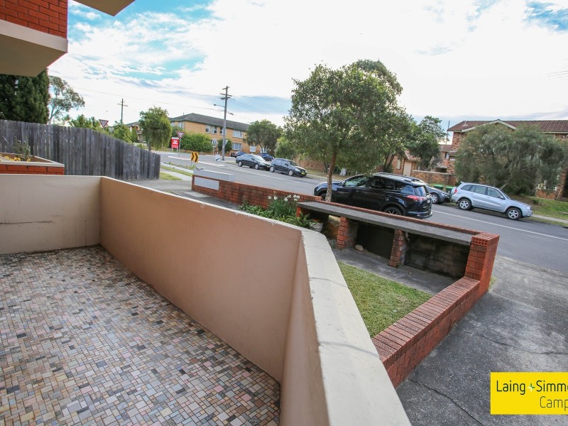 2/22 McKern St, Campsie NSW 2194
