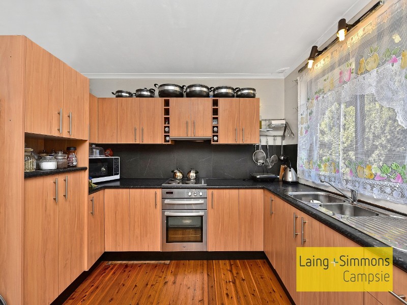 7 Cranberry Street, Macquarie Fields NSW 2564