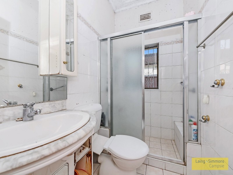 43 Fourth Ave, Campsie NSW 2194