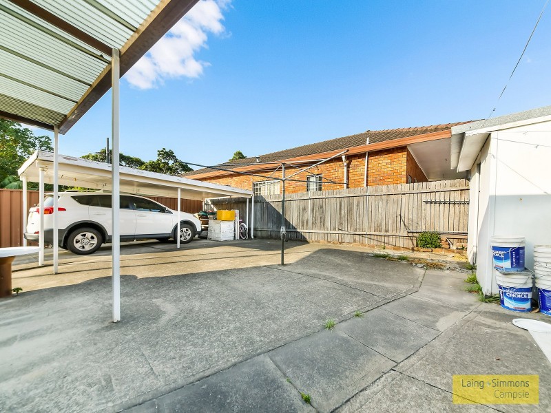 43 Fourth Ave, Campsie NSW 2194