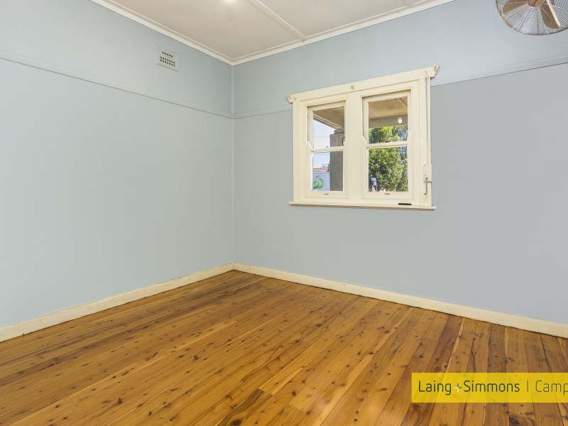 469 The Horsley Drive, Fairfield NSW 2165