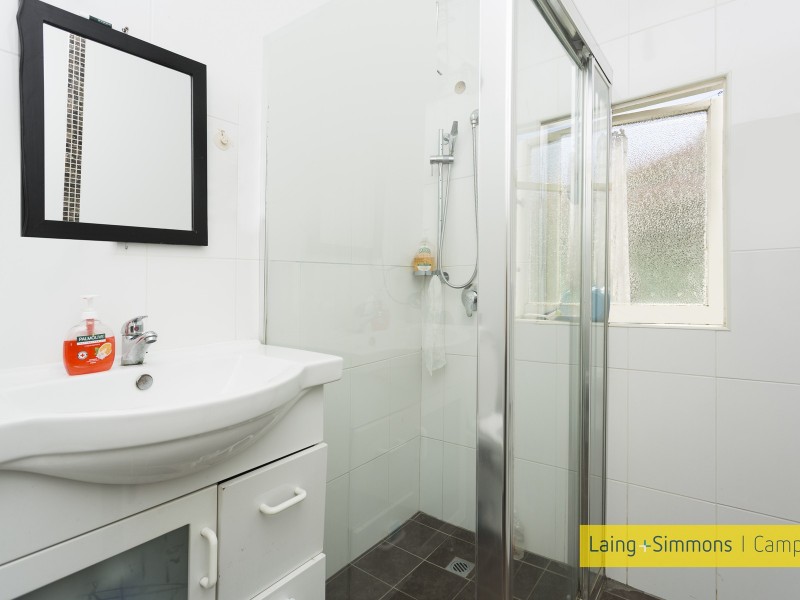 469 The Horsley Drive, Fairfield NSW 2165