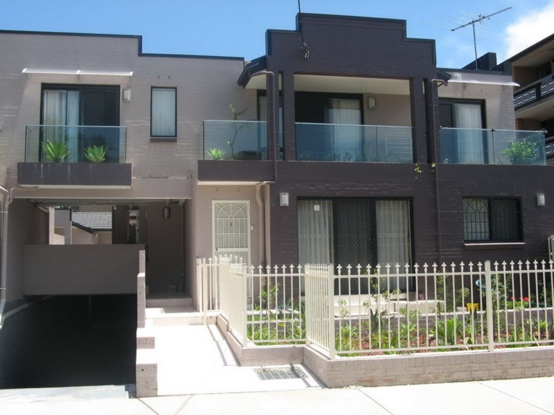 1/31 Dryden St, Campsie NSW 2194