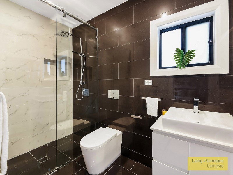 14a  Woodward St,, Ermington NSW 2115