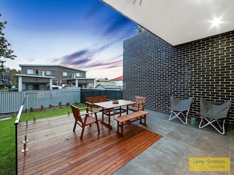 14a  Woodward St,, Ermington NSW 2115