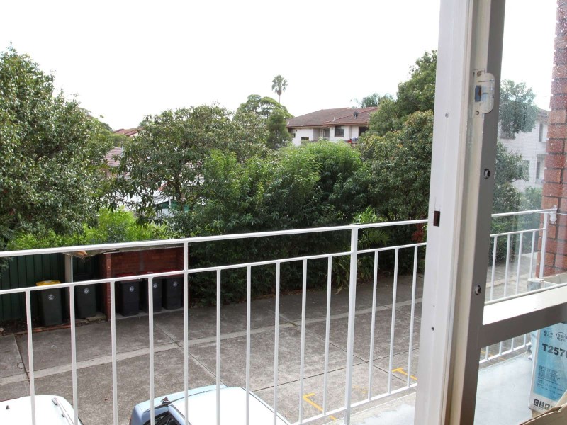 13/36 Beamish Street, Campsie NSW 2194