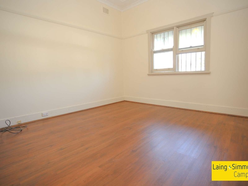 35 Frederick St, Campsie NSW 2194