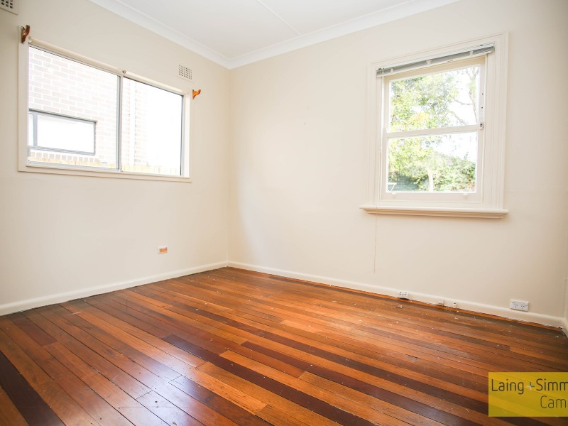 3 Avoca Ave, Belfield NSW 2191