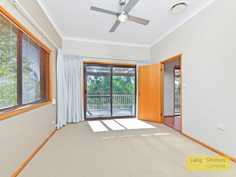18 Hobart Place, Illawong NSW 2234