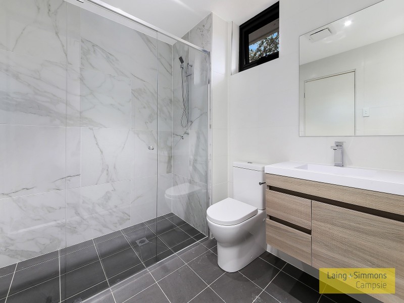 2/89 Claremont Street, Campsie NSW 2194